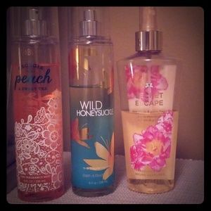 3 Fregrance Mist.  Bath N Body& VS